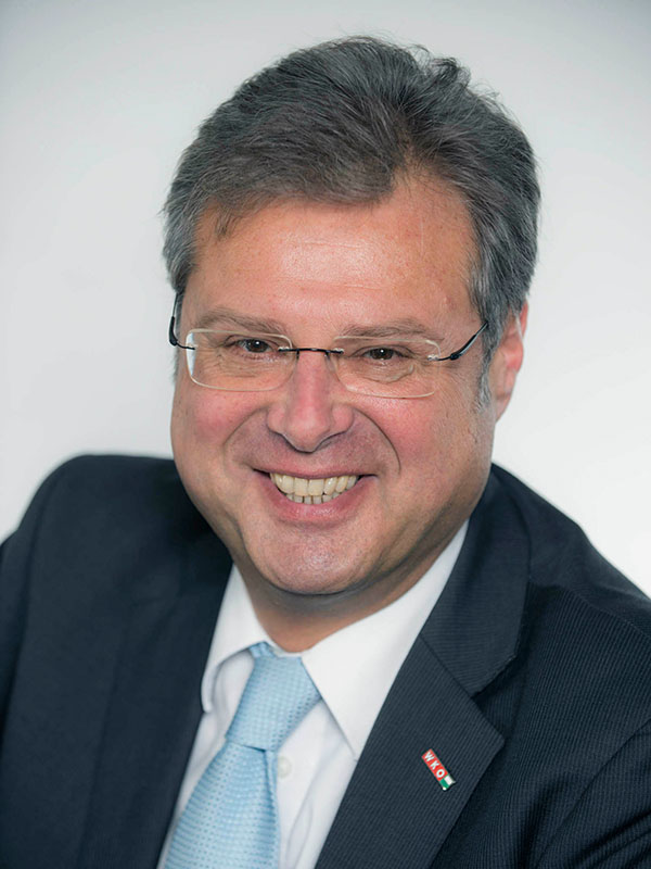 Dr. Karl Heinz Dernoscheg